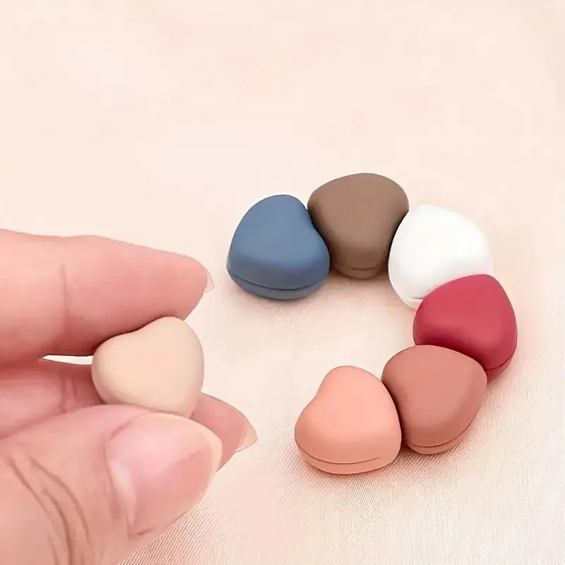 

4-Pair Set of Elegant Heart-Shape Scarf Clips, Multi-Color Non-Slip Clips for Shawls & Dresses