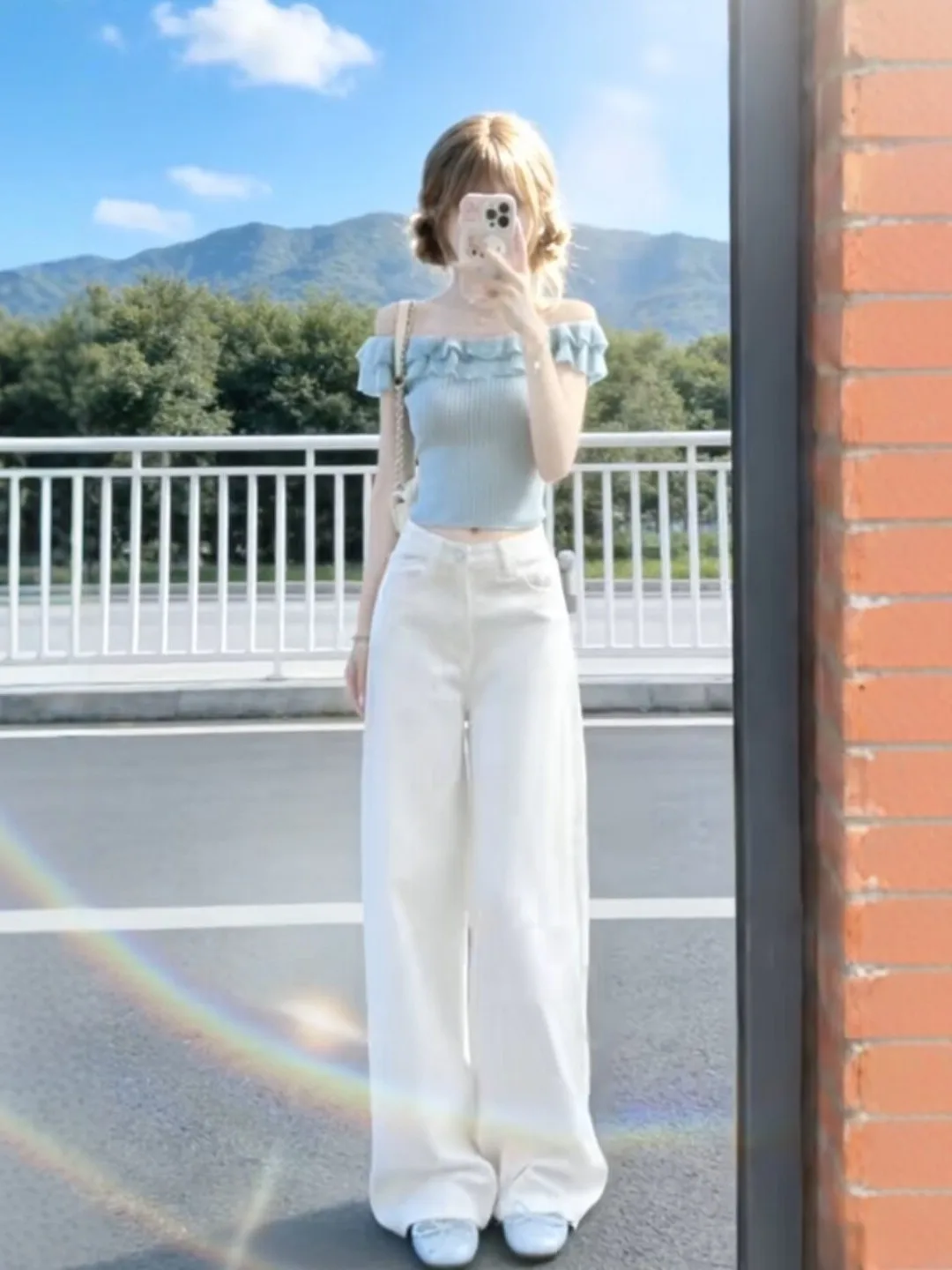 

Gentle Wind Unique One-Shoulder Casual Pants Two-Piece Set Whole OOTD Summer 2026 Comfortable Short Sleeve T-Shirt And Pants Set