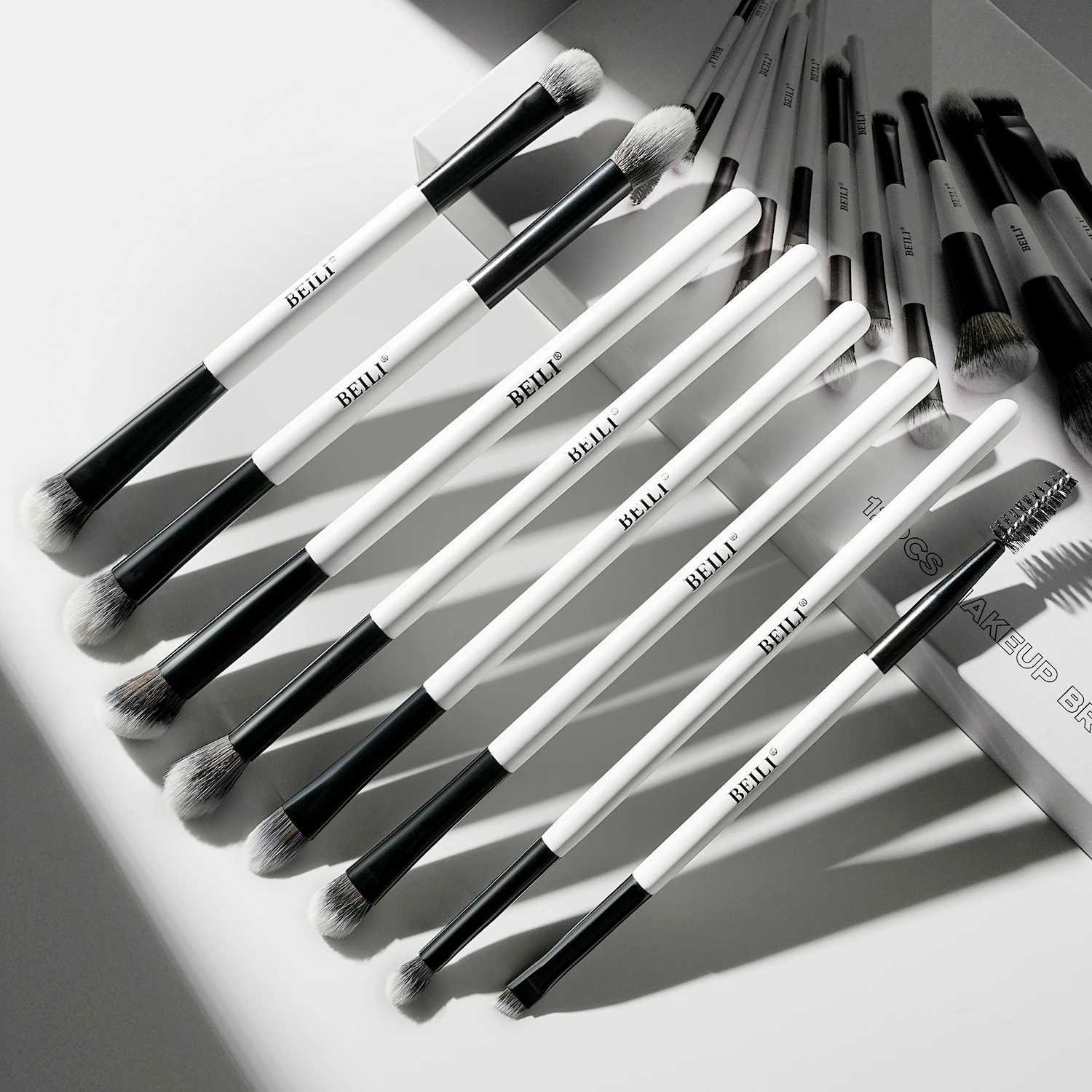 Set di pennelli per trucco a doppia estremità BEILI, professionale, 12 pezzi, vegano, per contouring, fondotinta, cipria, sopracciglia e bronzer. Kit cosmetico._voghion.com