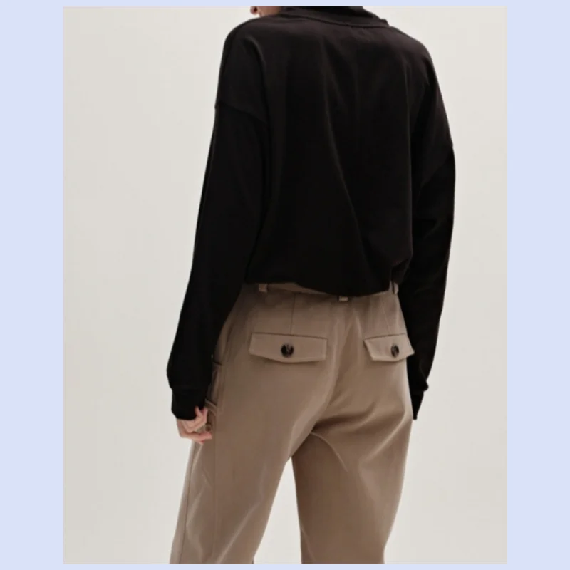 Women's loose and lazy style pullover wool blend V-neck long sleeved top for autumn and winter