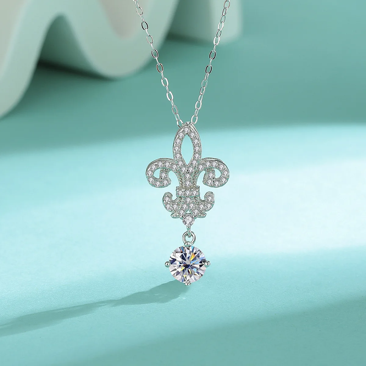 

Серебряное колье S925 с муассанитом, модное колье с подвеской-бантом, роскошное повседневное ювелирное украшение