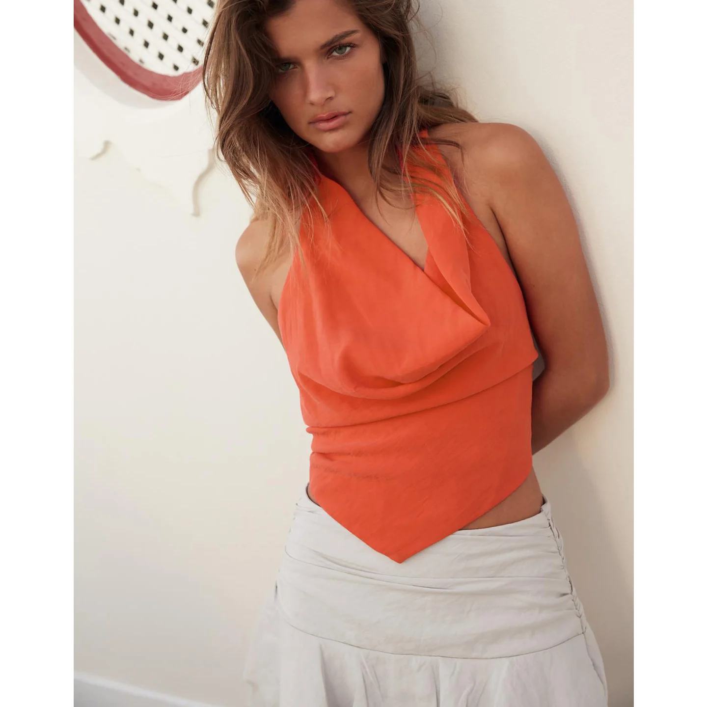 เสื้อครอปพลีทผูกโบว์ดีไซน์เซ็กซี่สำหรับวันหยุด  ทรงเข้ารูป  ผ้าโพลีเอสเตอร์  ความยาวปกติ  หลากสี