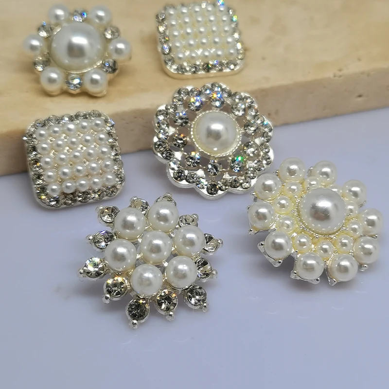 Luxury Silver Pearl Fashion Decor Buttons Of Clothing Flower Round Square Rhinestone High Quality Button For Women Dress Sewing