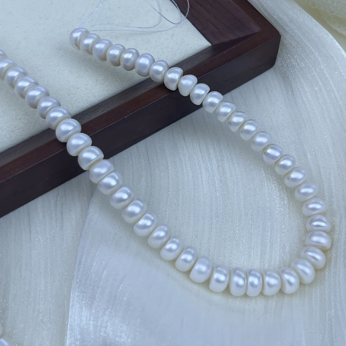 

AAA Natural Freshwater Pearl Beads High Quality 8-9mm Oblate White Pearls Loose Beads for Jewelry Making DIY Necklaces Accessory