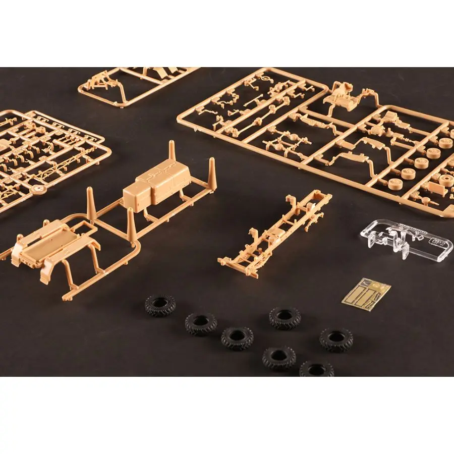 82962 APA-5D Kit de modelo de montagem de veículo de partida de aeroporto Hobbyboss 1:72