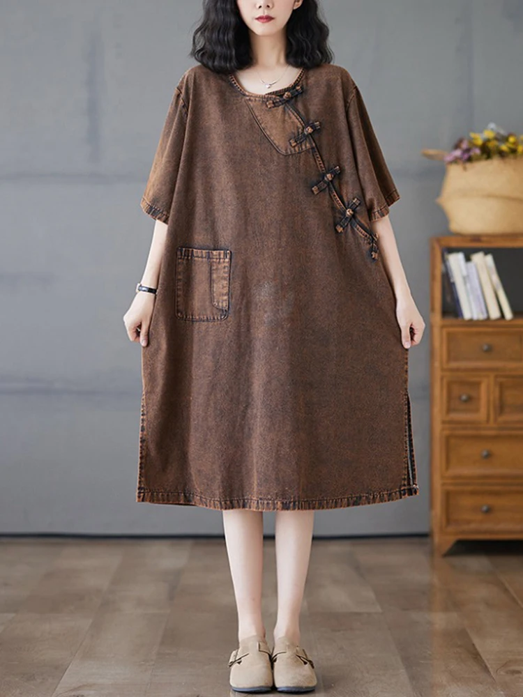 

Ретро-платье из денима с эффектом потертости, больших размеров, женское, модное, с текстильными пуговицами по бокам, средней длины, летнее, без застежки