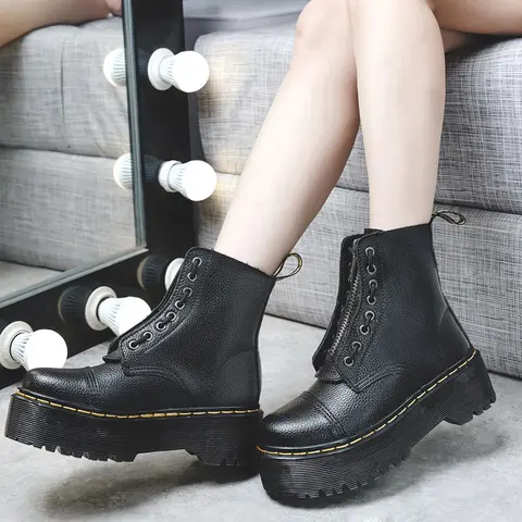 Bottines en cuir véritable pour femmes, chaussures Punk à plateforme, grande taille 35-45, noires, bottes de moto à fond épais