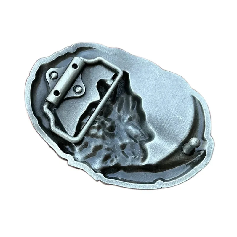 Wolf howling moonlight Wolf head belt buckle western cowboy