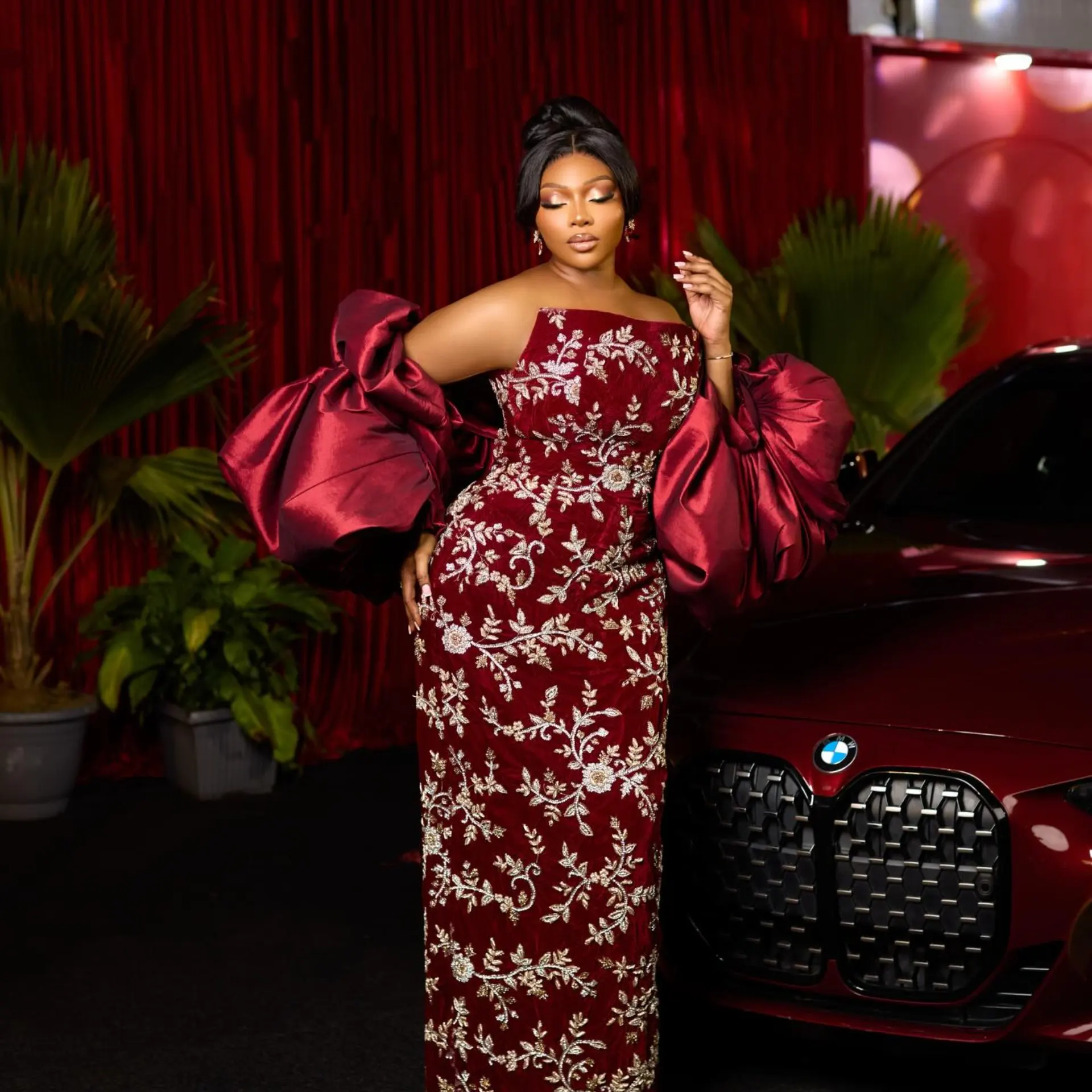 

Elegant Deep Red Satin Oversized Decorative Shawl with Bow & Pleated Detail – Luxury Party, Evening, Wedding & Formal Wear 2026