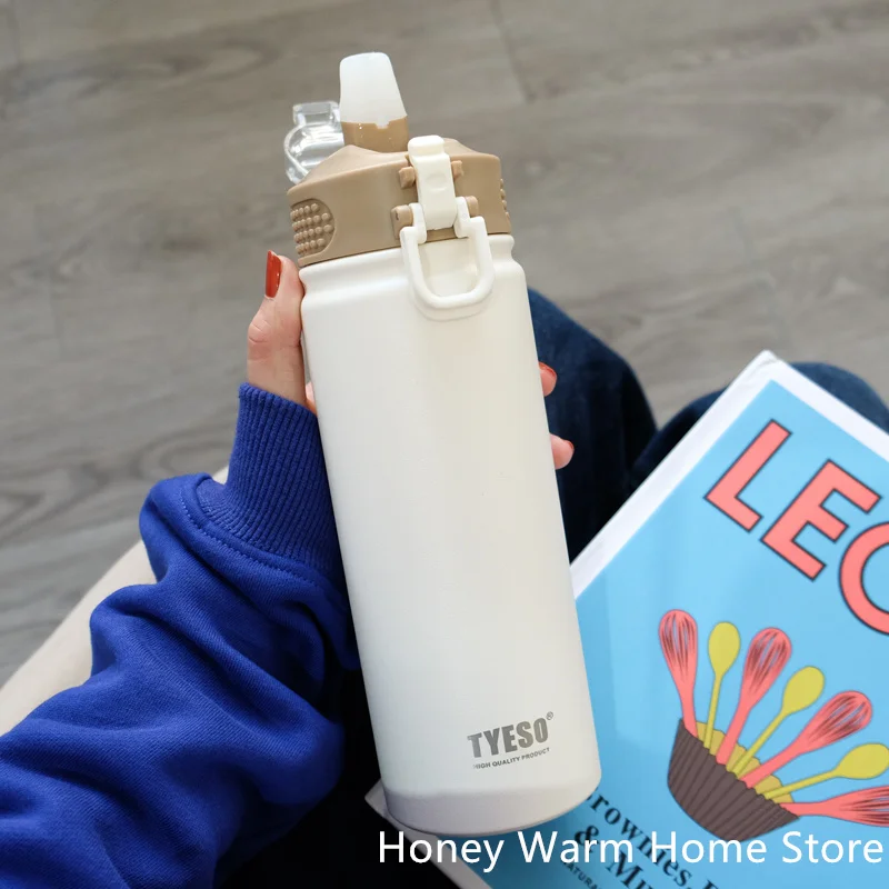 Thermal Water Bottle With Straw 750/600ML Stainless Steel Bottle Outdoor Sports Keeps Cold and Heat High Capacity Thermos Bottle