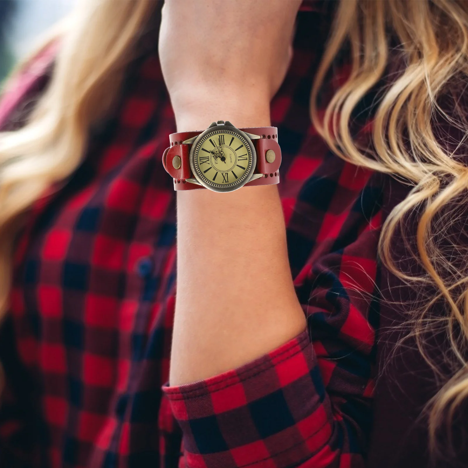 

Retro Quartz Bracelet Retro B Vintage B Watch Roman Dial Timepiece Bracelet Display