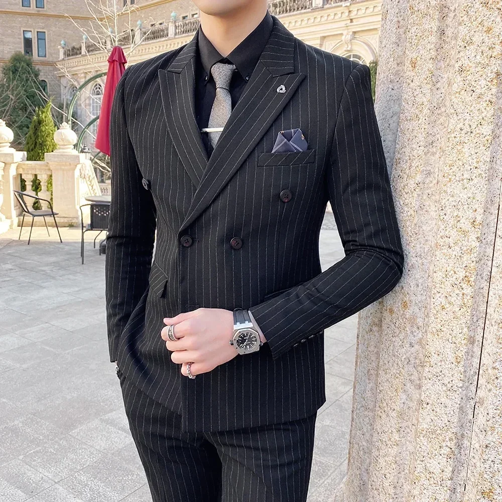 

Black Striped Suits for Men Slim Fit Peak Lapel Double Breasted Pinstripe Suits Casual Graduation Wedding Groom Tuxedo 2 Piece