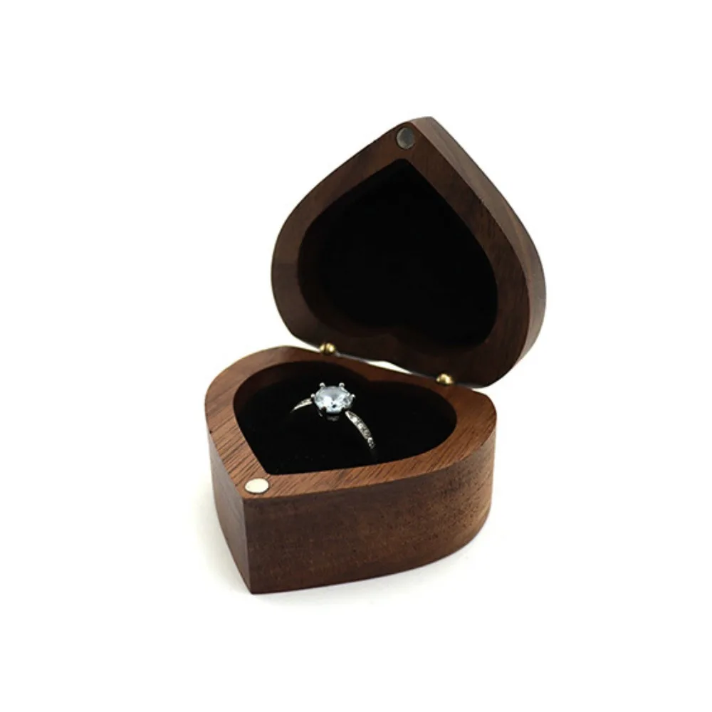 

Portable 1/2 Slots Heart Rings Holder Wedding Anti-collision Walnut Wood Rings Box Packaging Storage Rings Bearer Box Couples