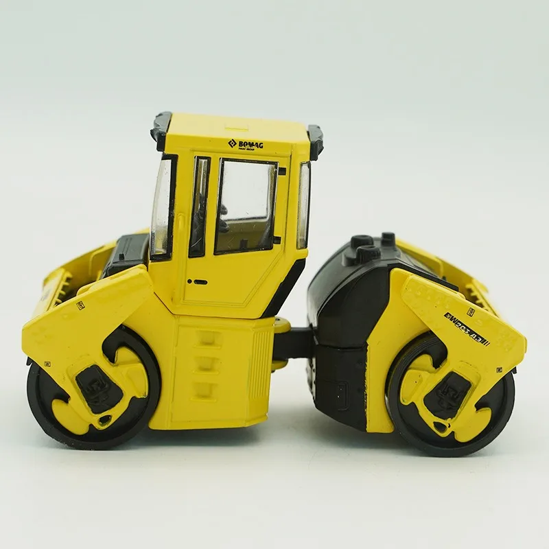 

1；50 Simulated Road Roller Alloy Engineering Machinery Model Engineering Car Model Collection Ornaments Brand New with Packaging