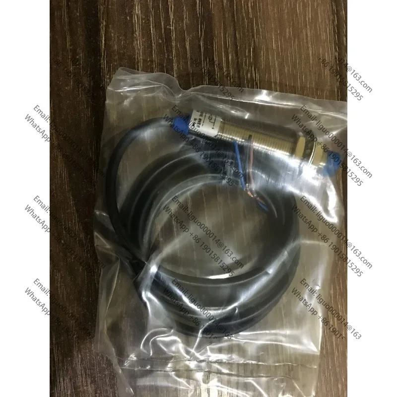 detecteur-de-proximite-inductif-a-distance-lm8-3004na-npn-dc-a-trois-fils-normalement-ouvert-m8