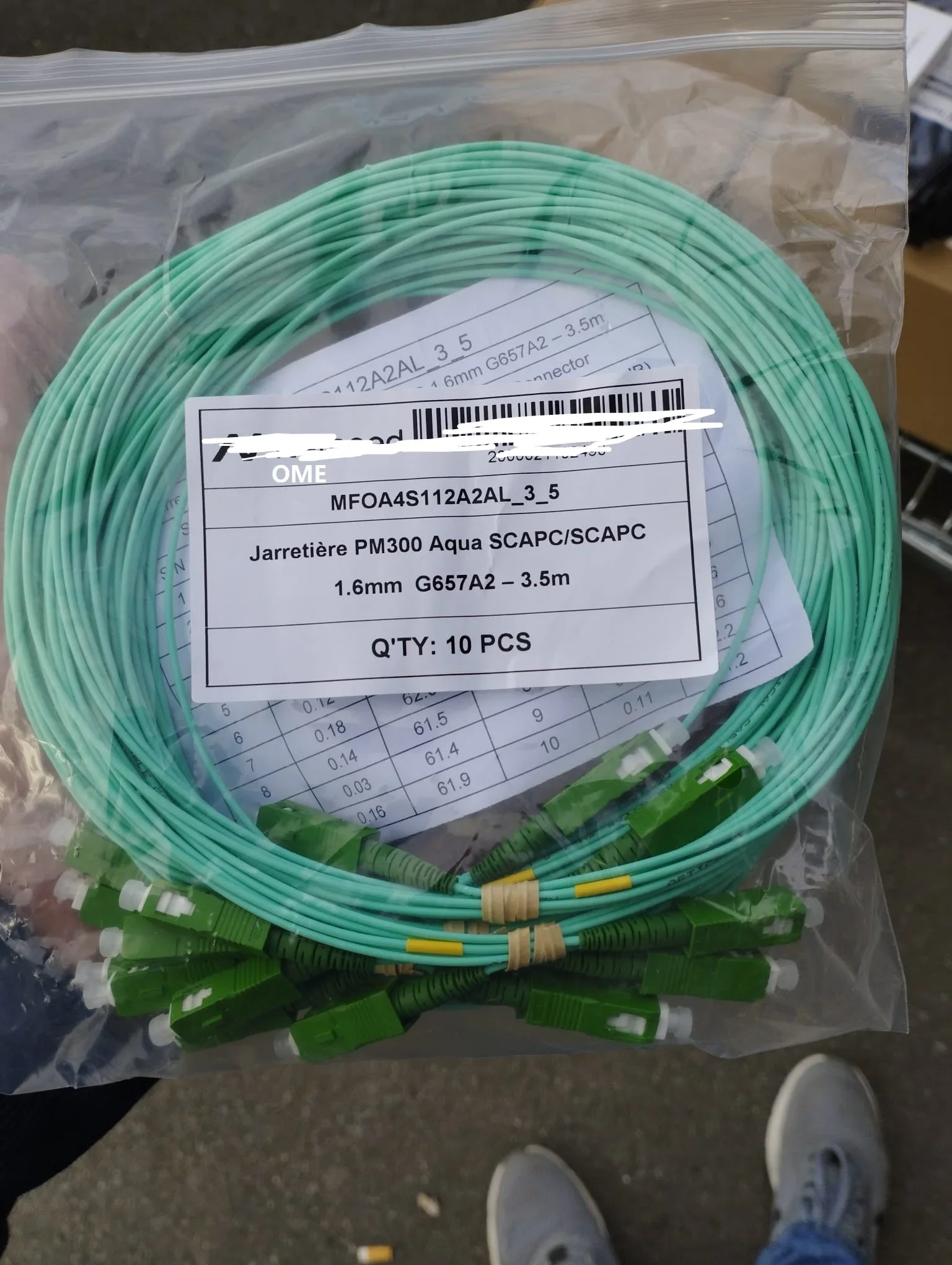 Jarretière NEW 50/100PCS G657A2 3.5m Aqua Fiber Optic Garter 1.6mm Fibe Core SC APC Fiber Optic Patch Cord Simplex