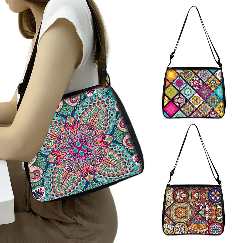 Classics Bohemia Mandala Shoulder Bag Women Ethnic Flowers Leisure Handbags Small Clutch Purse Phone Holder Bags Shopping Bag