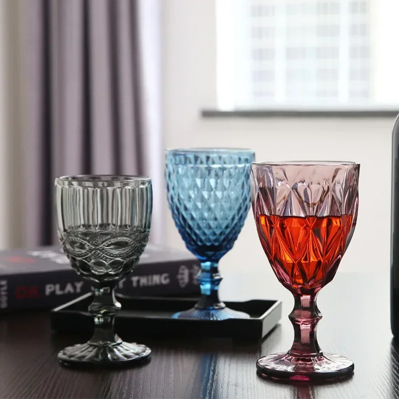 

Vintage Relief Colored Glass Wine Glass Thickened Multi-Color Cocktail Glass Drinking Glasses Home Party Restaurant Bar Supplies