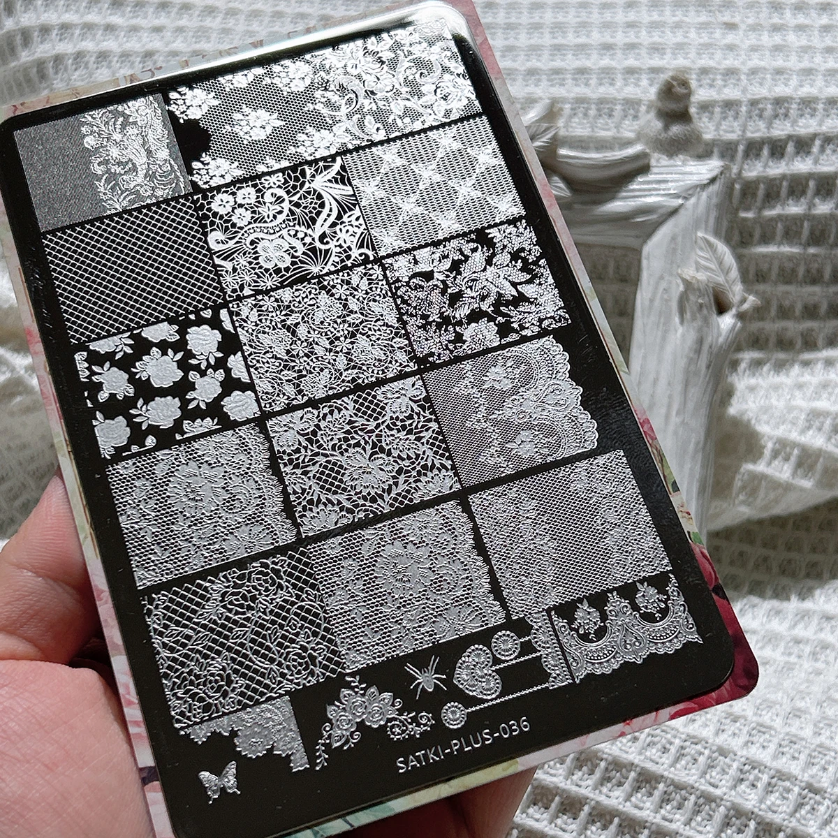 

Nail Art Stamping Plate Stamping Steel Plate Beginner-Friendly No-Painting Nail Decoration Template Lace French Floral Line Transfer Template Stamping Gel Nail Polish Mold Nail Stamping Template Transparent Transfer Silicone Stamp Steel Plate Nail Art Too