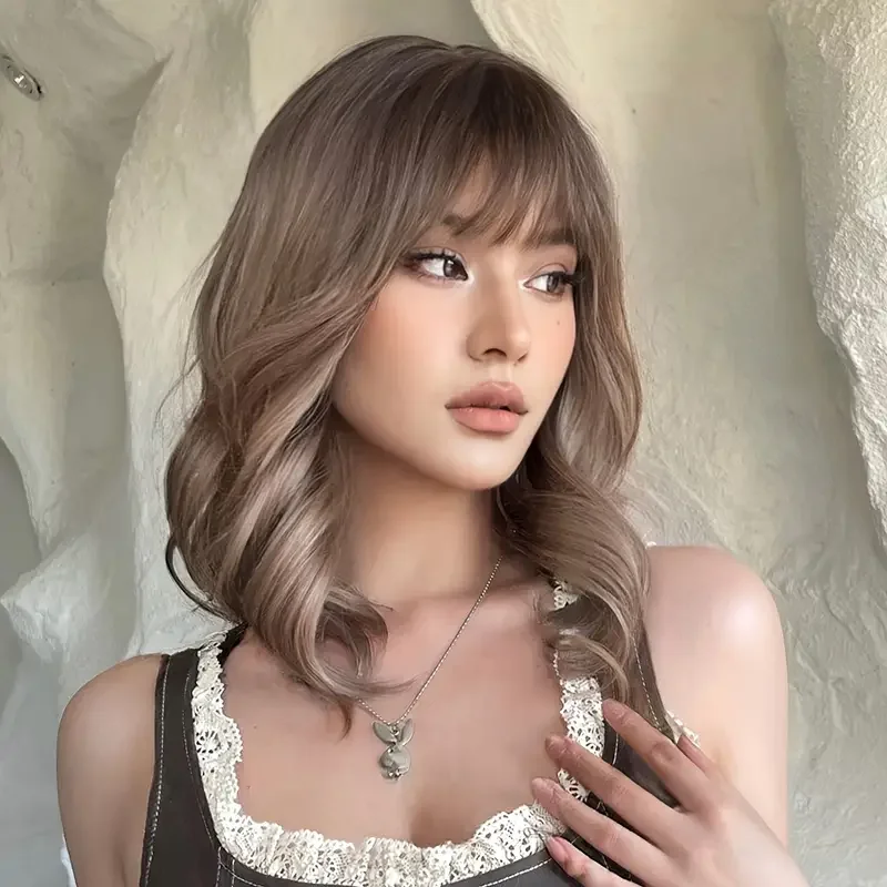 Brown Ombre Wig with Bangs Short Curly Wavy Bob Wigs Shoulder Length Synthetic Wig Daily Use Heat Resistant Fake Hair for Women