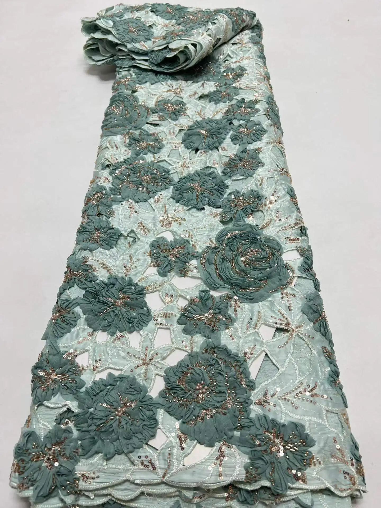 Green color Elegant Handmade Beads Embroidery French Tulle Lace Fabric For Party Nigerian Luxury Sequines Lace Fabric Wedding