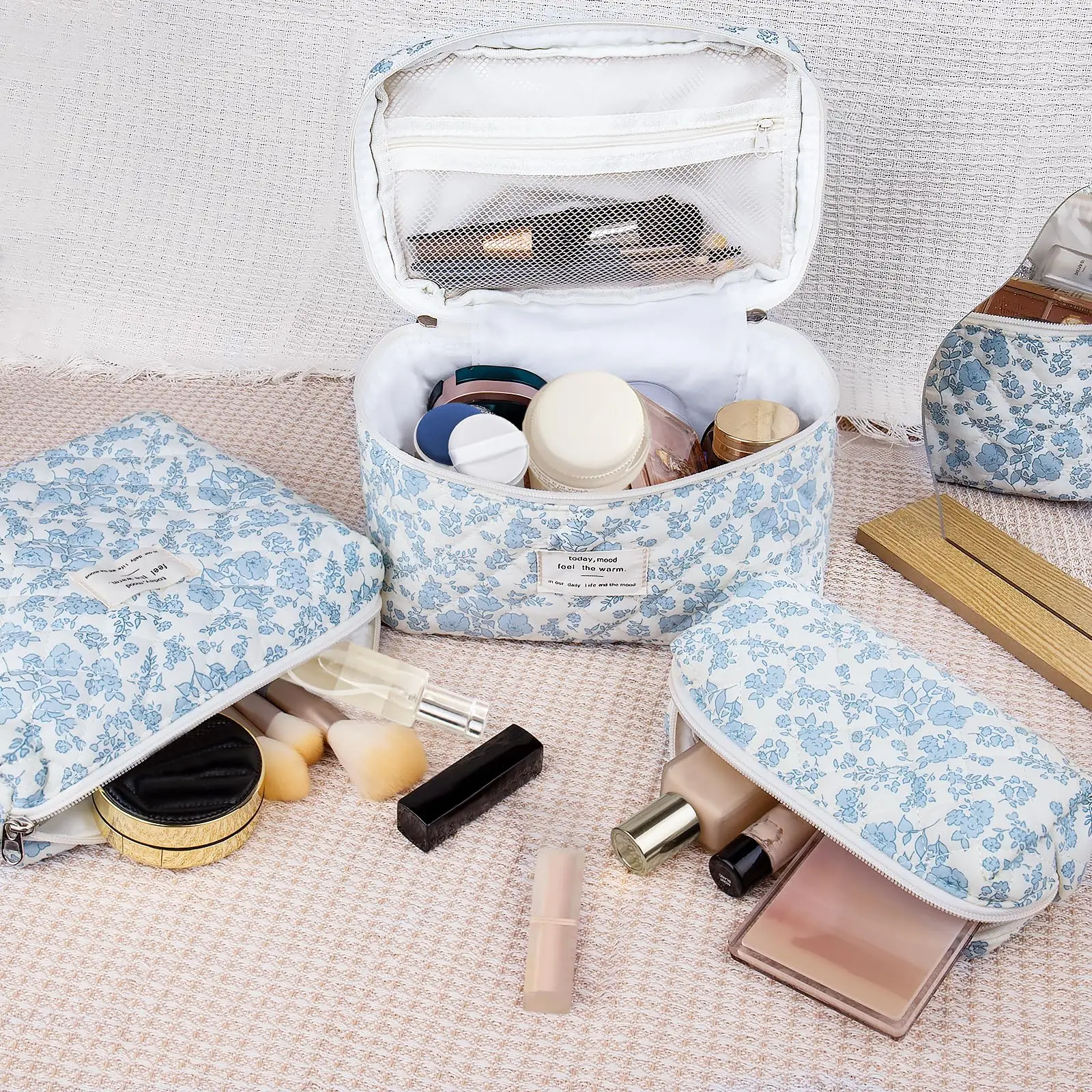 3PCS Quilted Makeup Bag Large Capacity Portable Women's Cosmetic Bag Travel Makeup Organizer Toiletry Storage Bag Small Handbags