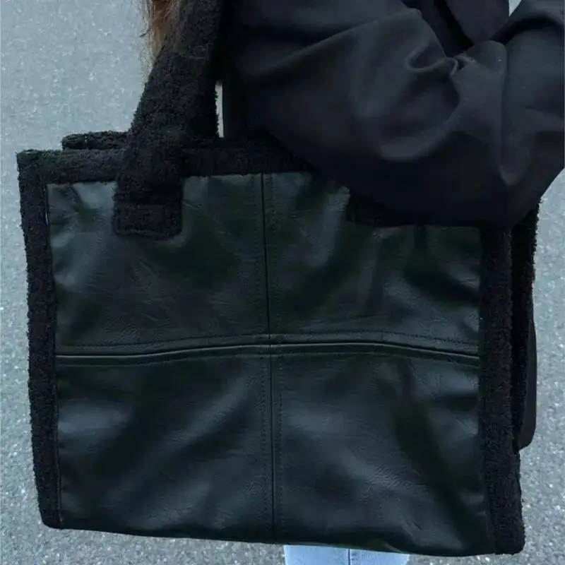 Retro Panel Faux Shearling Tote Women Plush Leather Large Capacity Shoulder Bags Ladies 2025 New Autumn Winter Crossbody Bag
