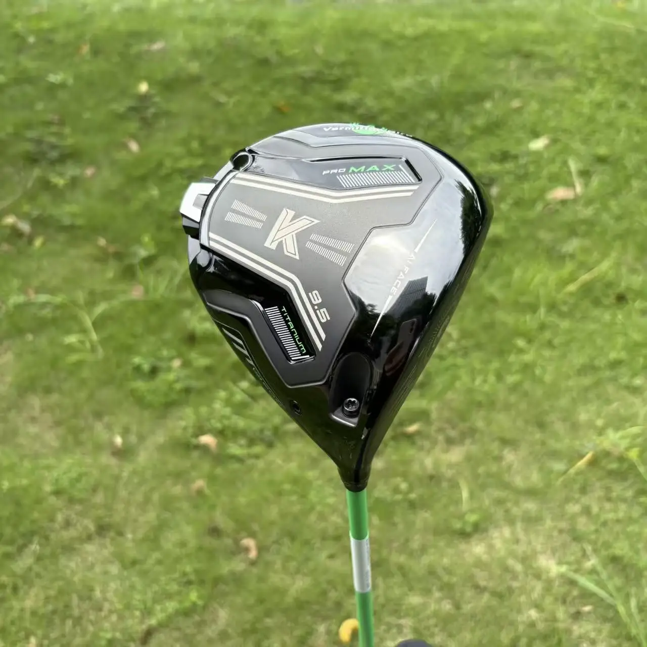Vermilion Bird K PRO MAX Verstellbarer Golf-Driver aus Titan mit Hoher Vergebungsfähigkeit für Lange Distanzen VM-800 mit Carbonschaft – Detail 4