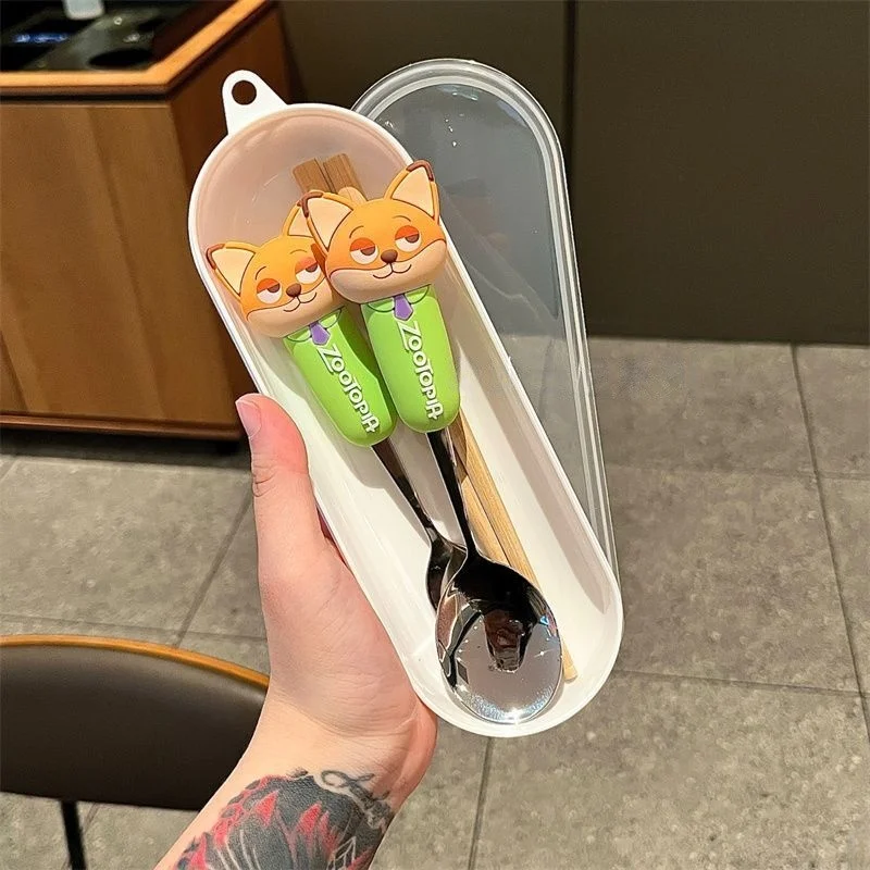 디즈니 주토피아 주디 닉 식기 귀여운 만화 스테인리스 스틸 숟가락 포크 어린이 학생 세트 새로운 멋진 디자인