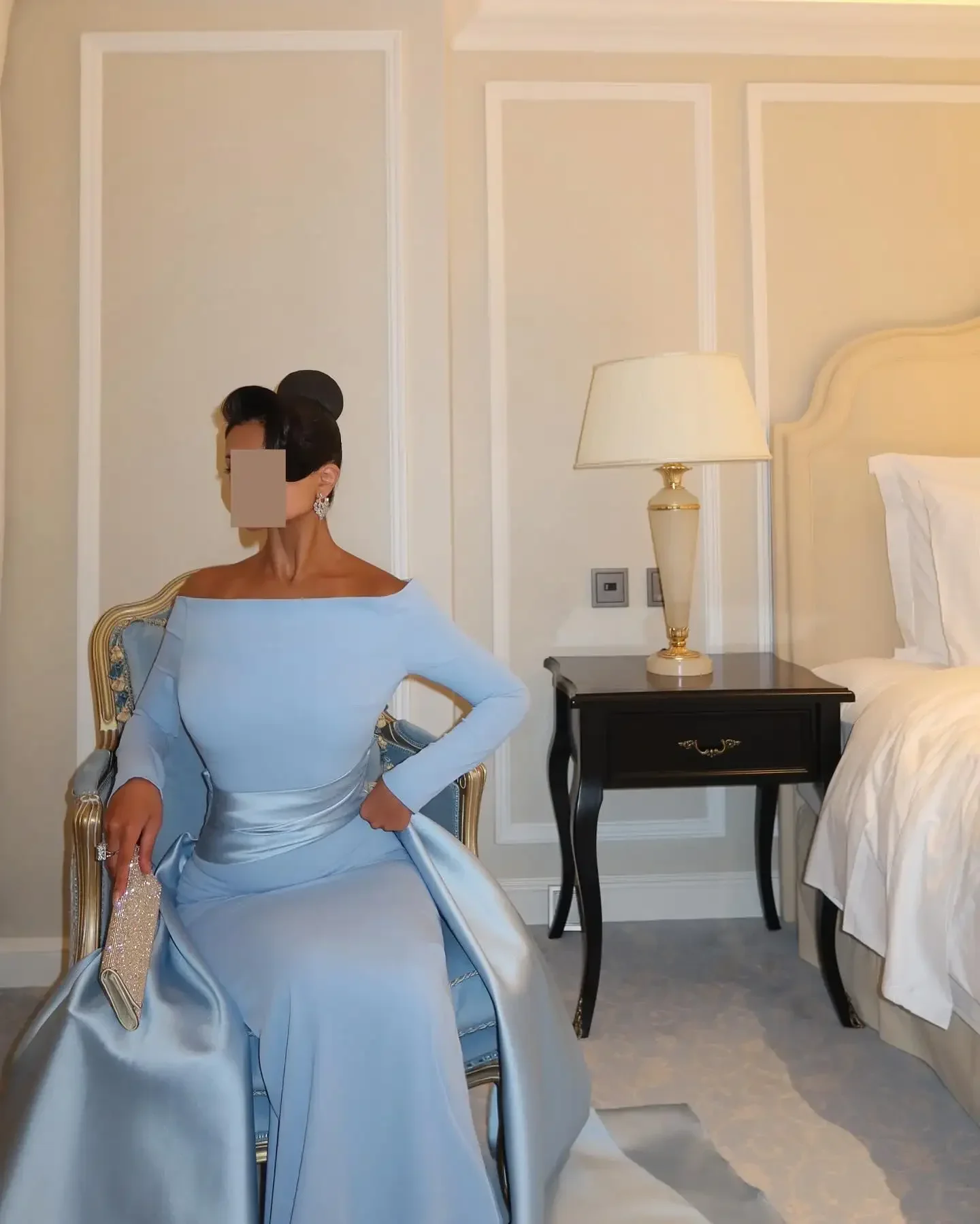 

Customized Indie Elegant Off Shoulder Prom Gown Women's Long Sleeve Party Evening Dress Floor Length Special Occasion Dresses