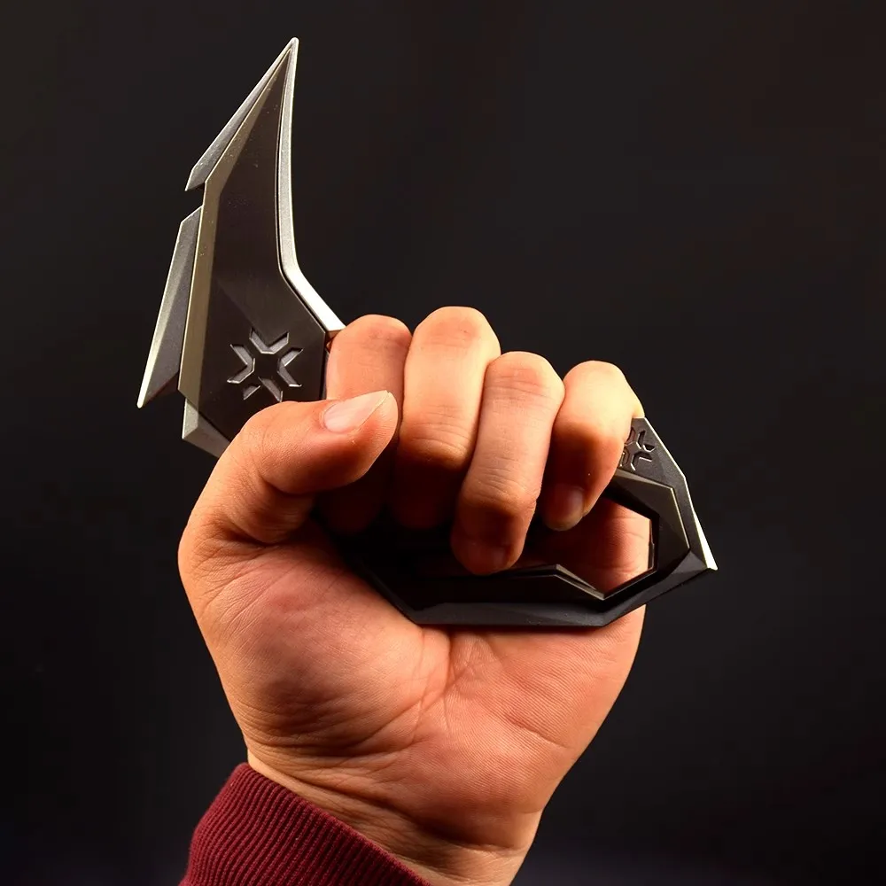 16 centimetri Valorant VCT Artiglio Coltello Gioco Arma Melee Farfalla Coltello Periferiche In Lega di Metallo Modello Portachiavi per I Ragazzi Regalo Giocattoli Per Bambini