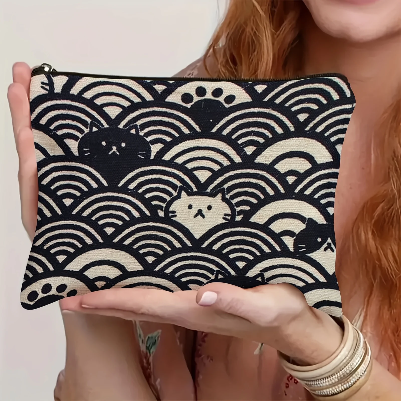 Vintage Japanese Seigaiha & Neko Zipper Makeup Bag - Ocean Waves & Cat Design Coin Purse, Pencil Case - Black & Beige - view 4