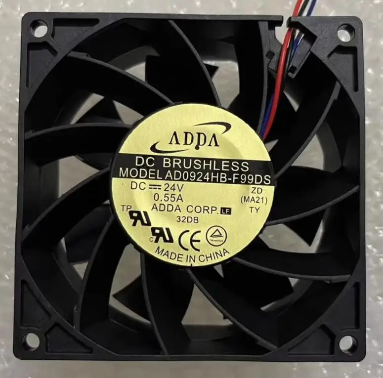 

ADDA AD0924HB-F99DS DC 24V 0.55A 90x90x38mm 3-Wire Server Cooling Fan