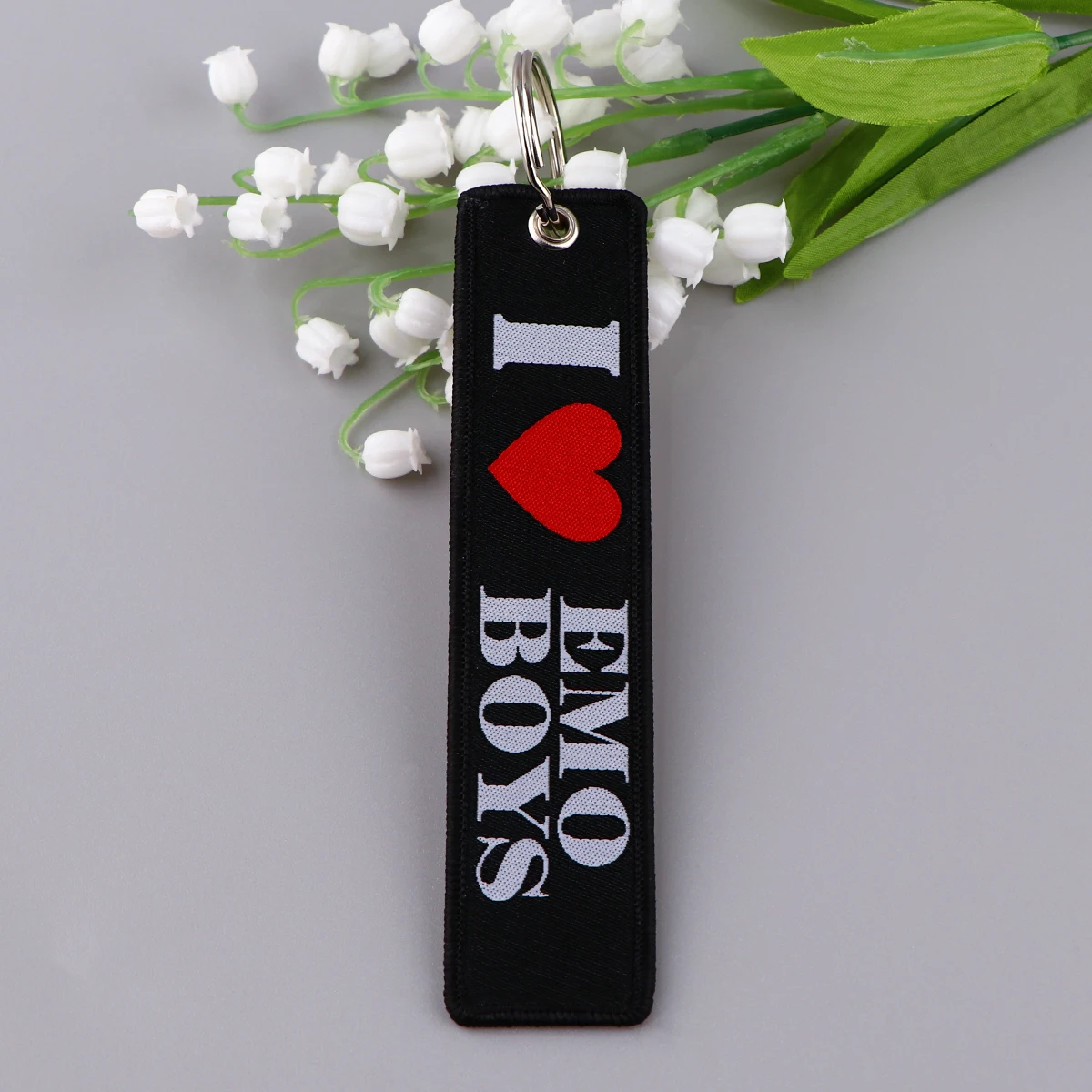I Love Emo Boys Embroidery Key Fobs Quote Key Tags Red Heart Keychains for Women Car Keyring Accessories Gift Backpack Pendant