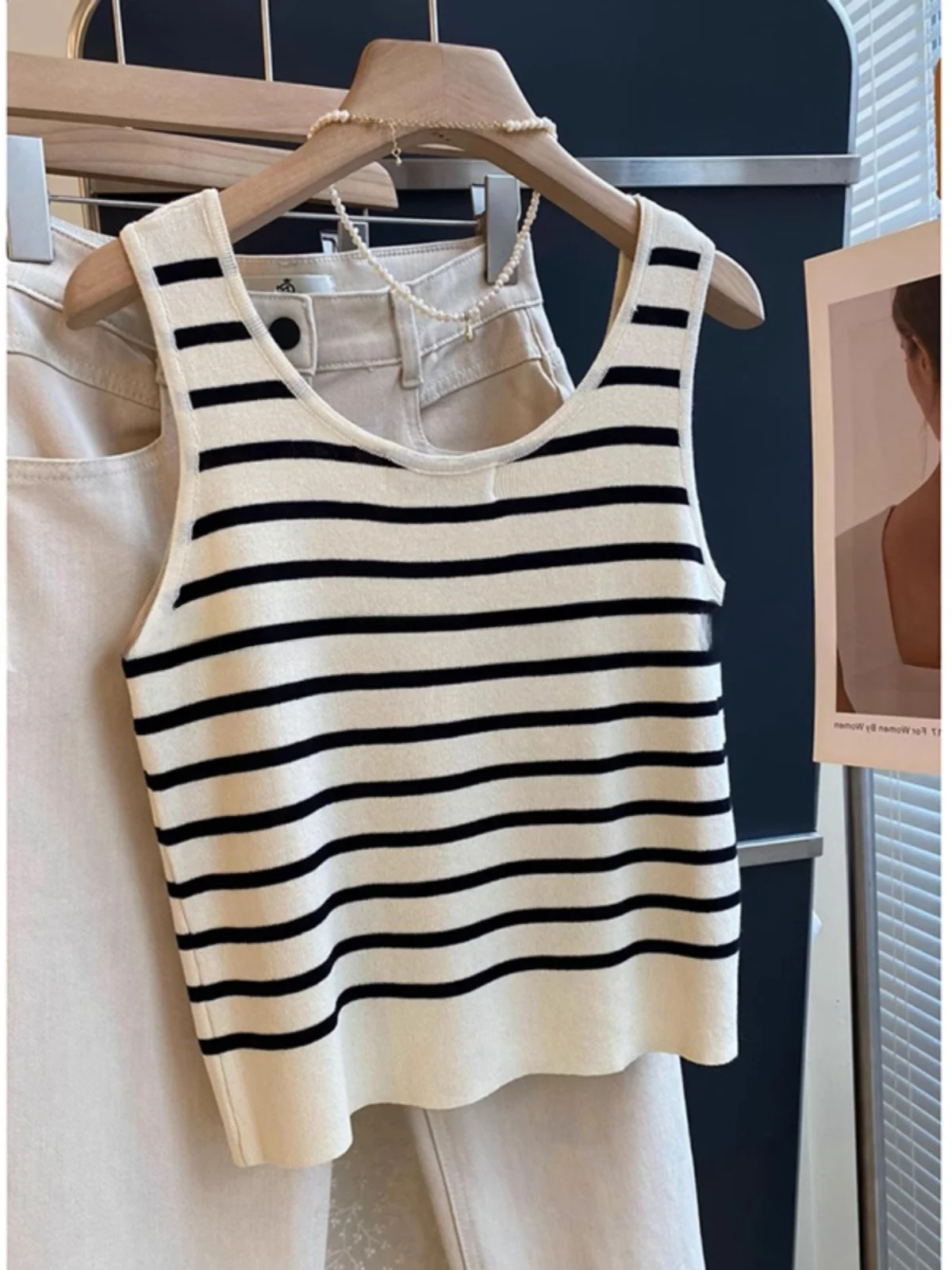 

Korean Stripe U-Ne Slimming Ice Silk Knitted Vest Women's Summer Outerwear ort Svel oulder Pad Vest