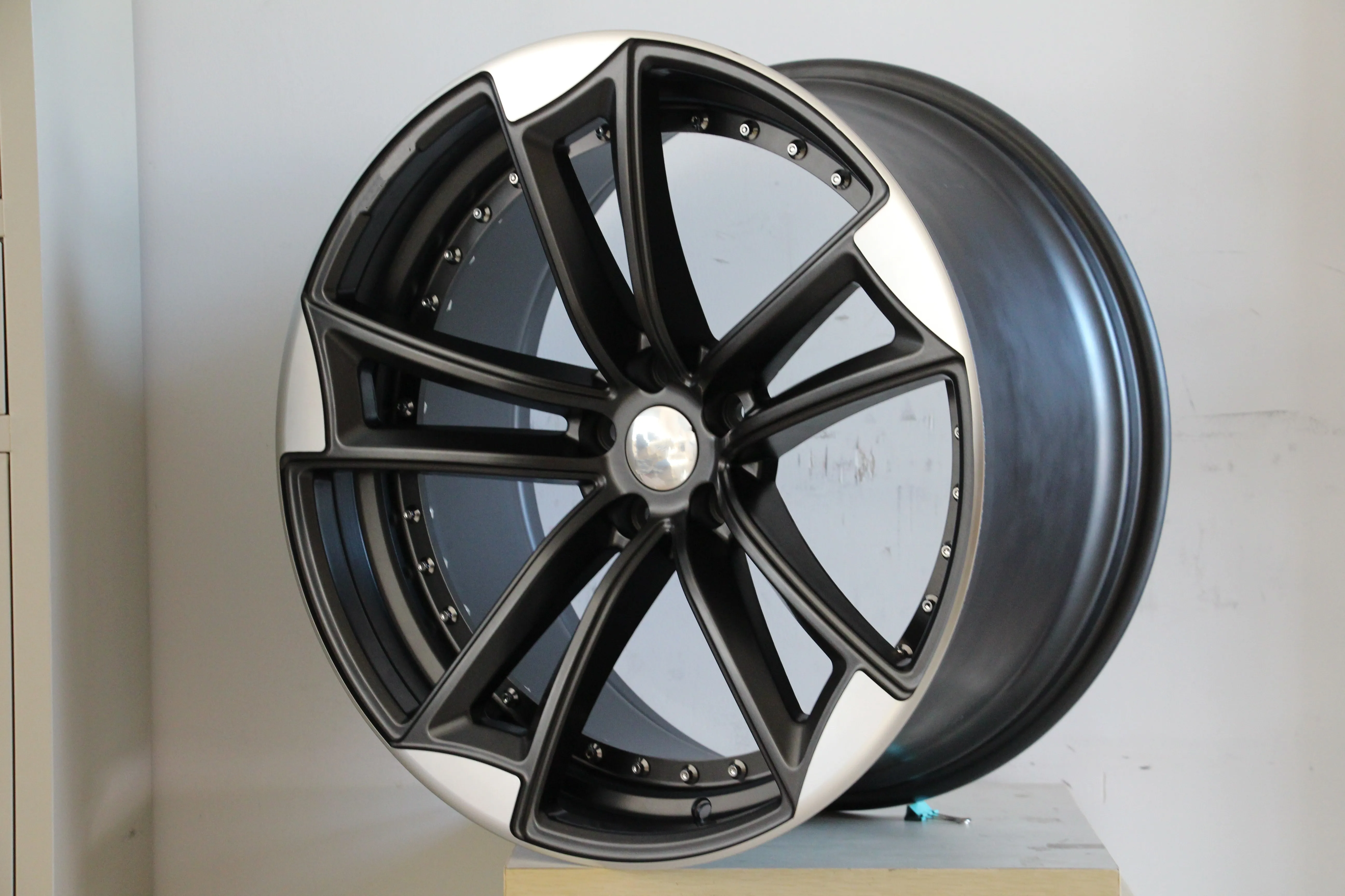  High Quality Cast Alloy Wheels 21 Inch 5x112 Racing Car Wheels Rims for A3 A4 A5 A7 Q5 TT S3 S4 Rs3 Rs4