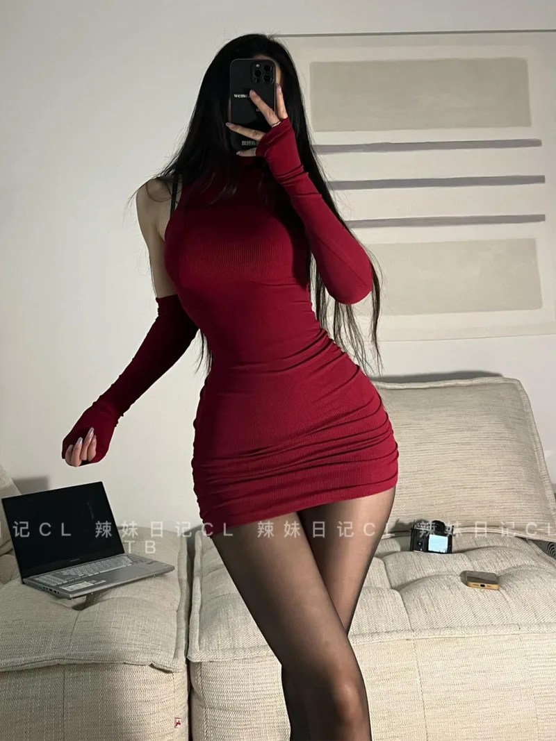 WOMENGAGA Spicy Girl Sexy High Neck Skinny Slim Pleated Sexy Mini Dress Short Girl Dresses Fashion Tops 2023 QK49