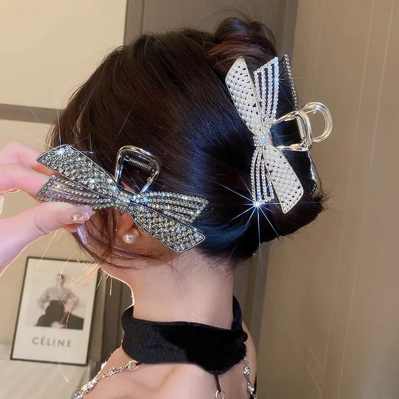 

1 Pcs Ladies' Hair Grabs Korean Pearl Rhinestone Bow Shiny Elegant Sweet Hair Claws High-quality Metal Hair Accessories For Girl