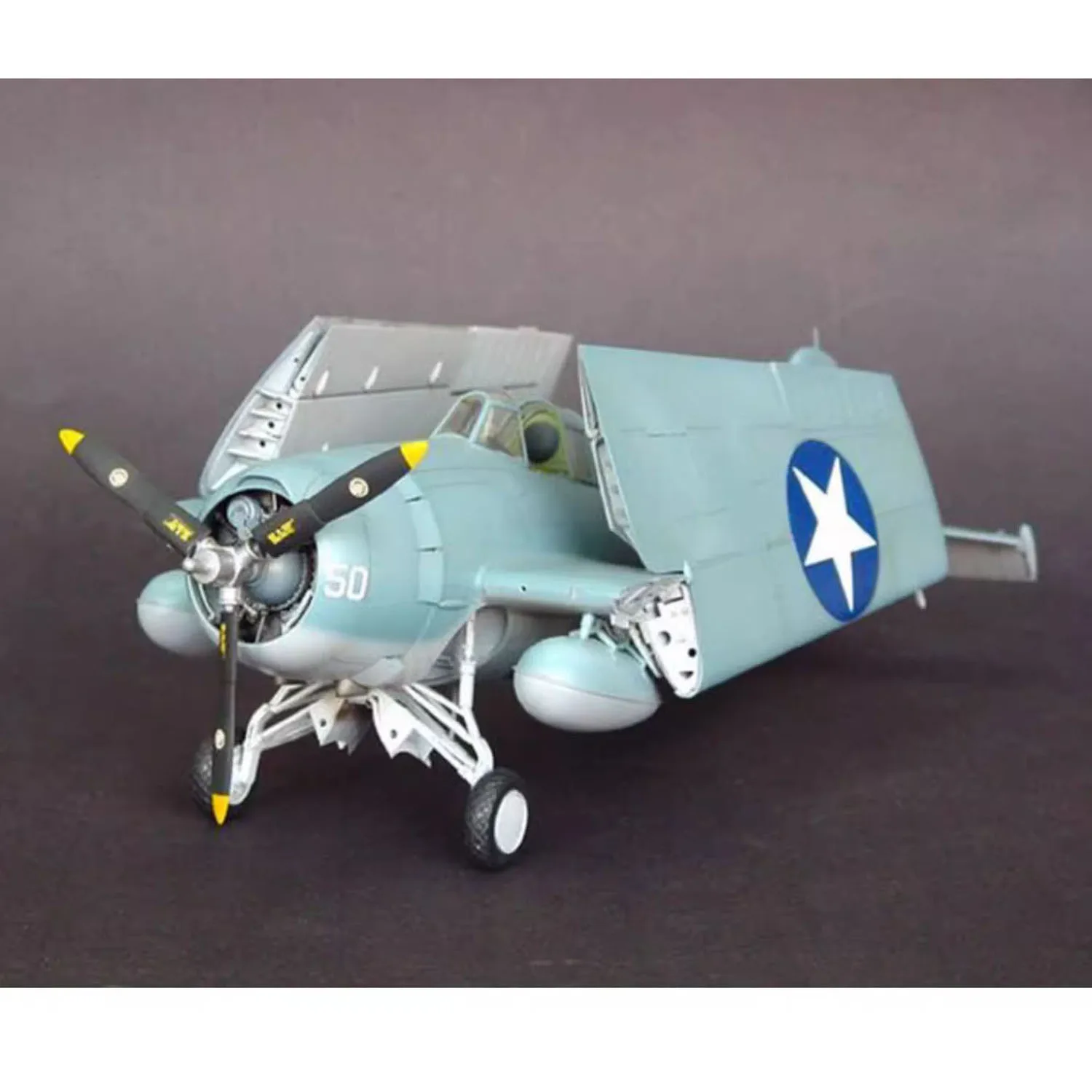 트럼피터 1/32 그루만 F4F-4 와일드캣 전투기 항공기 모델 키트 02223 (애호가용)