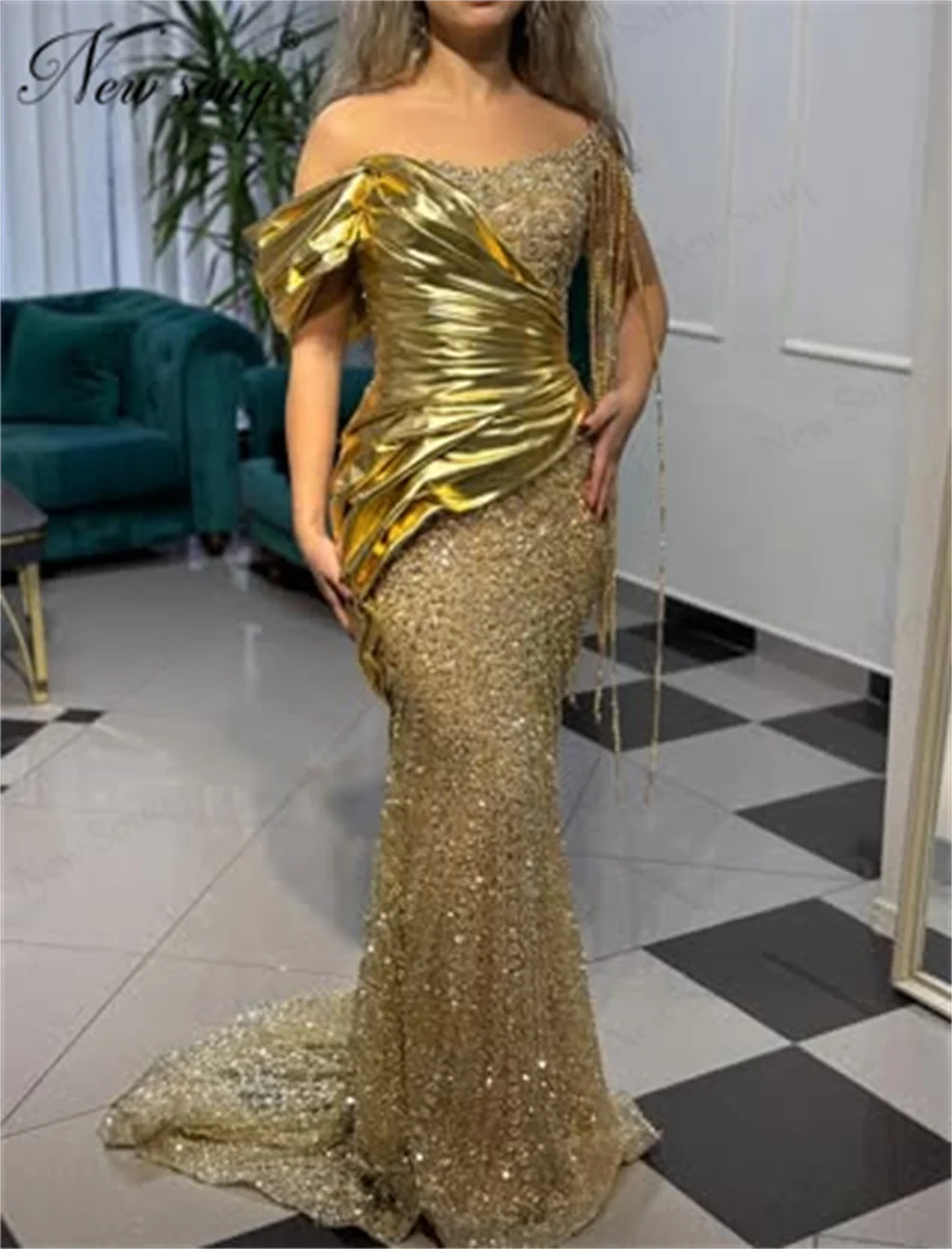 

Luxurios Gold Sequins Mermaid Cocktail Dresses Off Shoulder Dubai Beaded Evening Dress Customized Engagement Party Gowns 2026