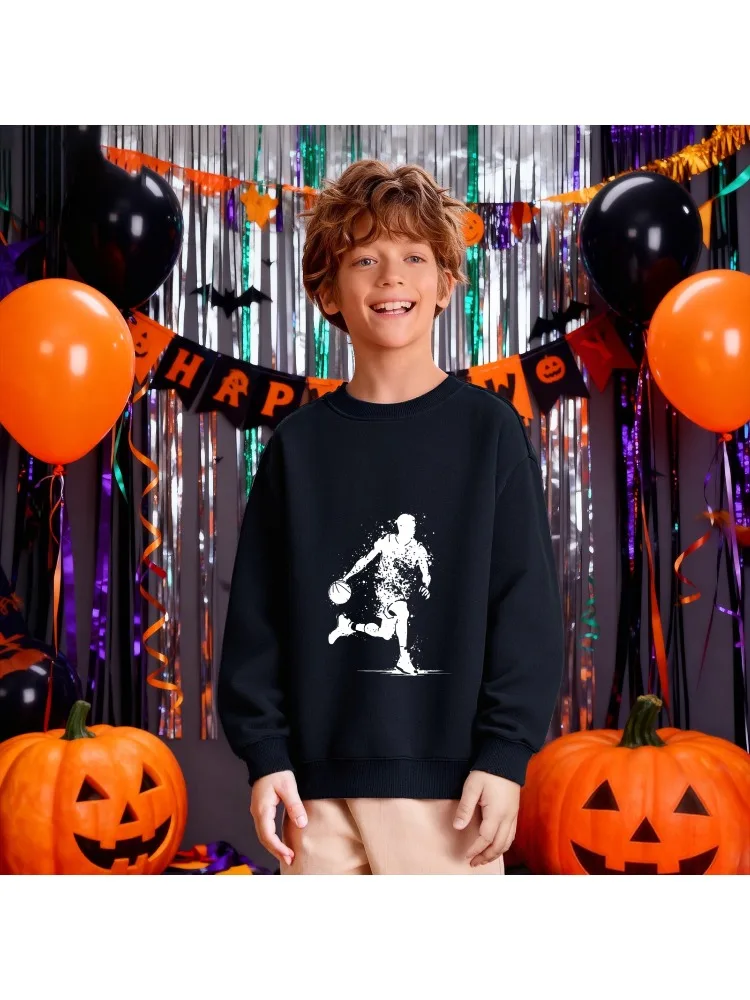 Felpa girocollo per bambini - Pullover bianco con grafica silhouette per giocatore di basket, top casual sportivo e fresco