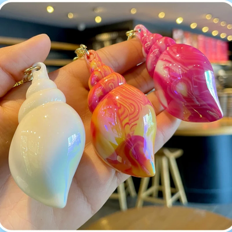 MINISO New Personalized Shining Conch Keychain Men's and Women's Backpack Car Key Pendant Children's Toy Gift Party Decoration