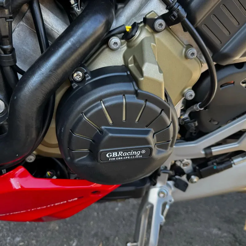 V4 Accesorios Para Moto For DUCATI Streetfighter V4S 2020-2022 Engine Guard Engine Cover Protection Carenados Alternator Cover