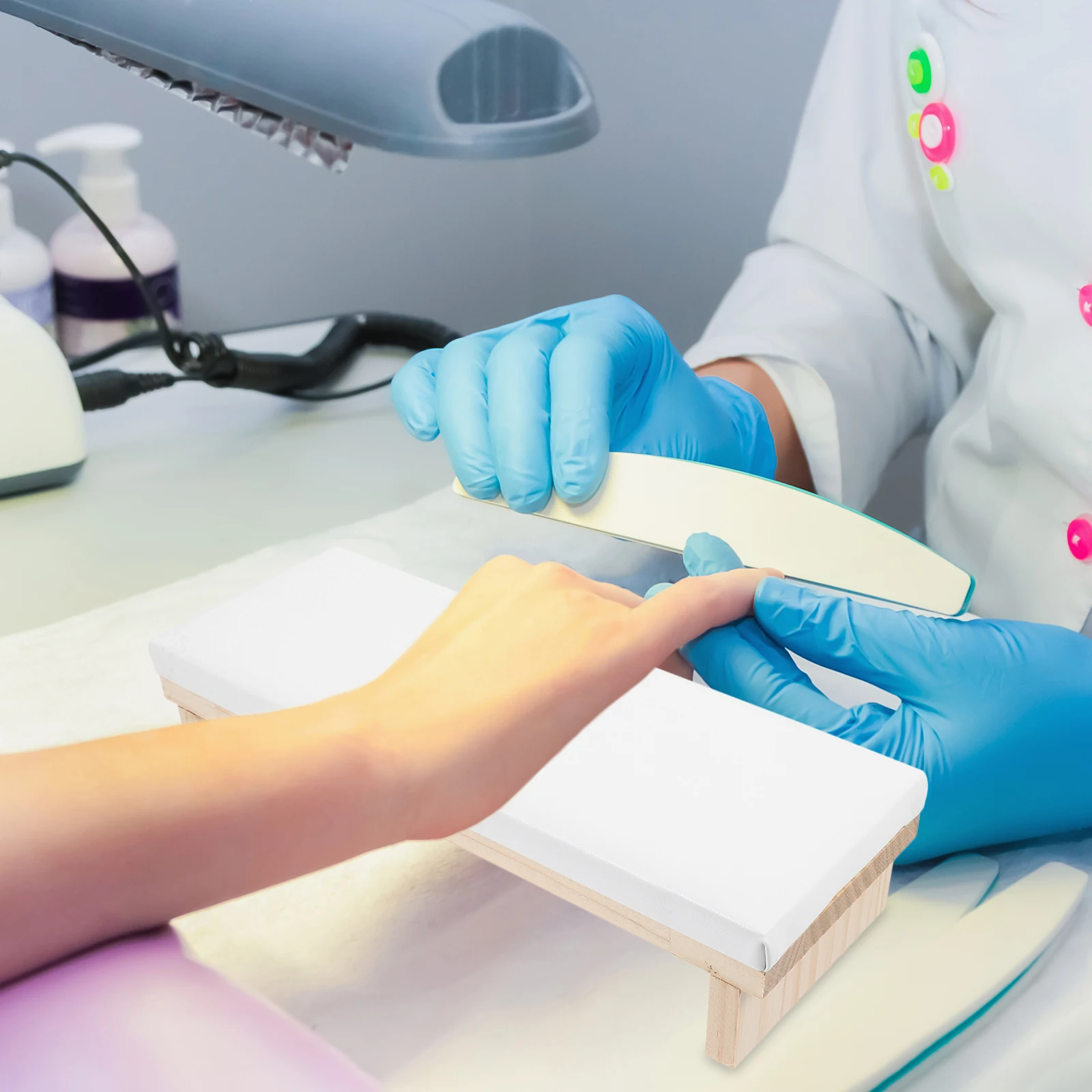 

Nail Art Hand Rest Cushion Comfortable Wrist Support Portable Manicure Stand Nail Salon Arm Rest Stylish Chic Practical Tool