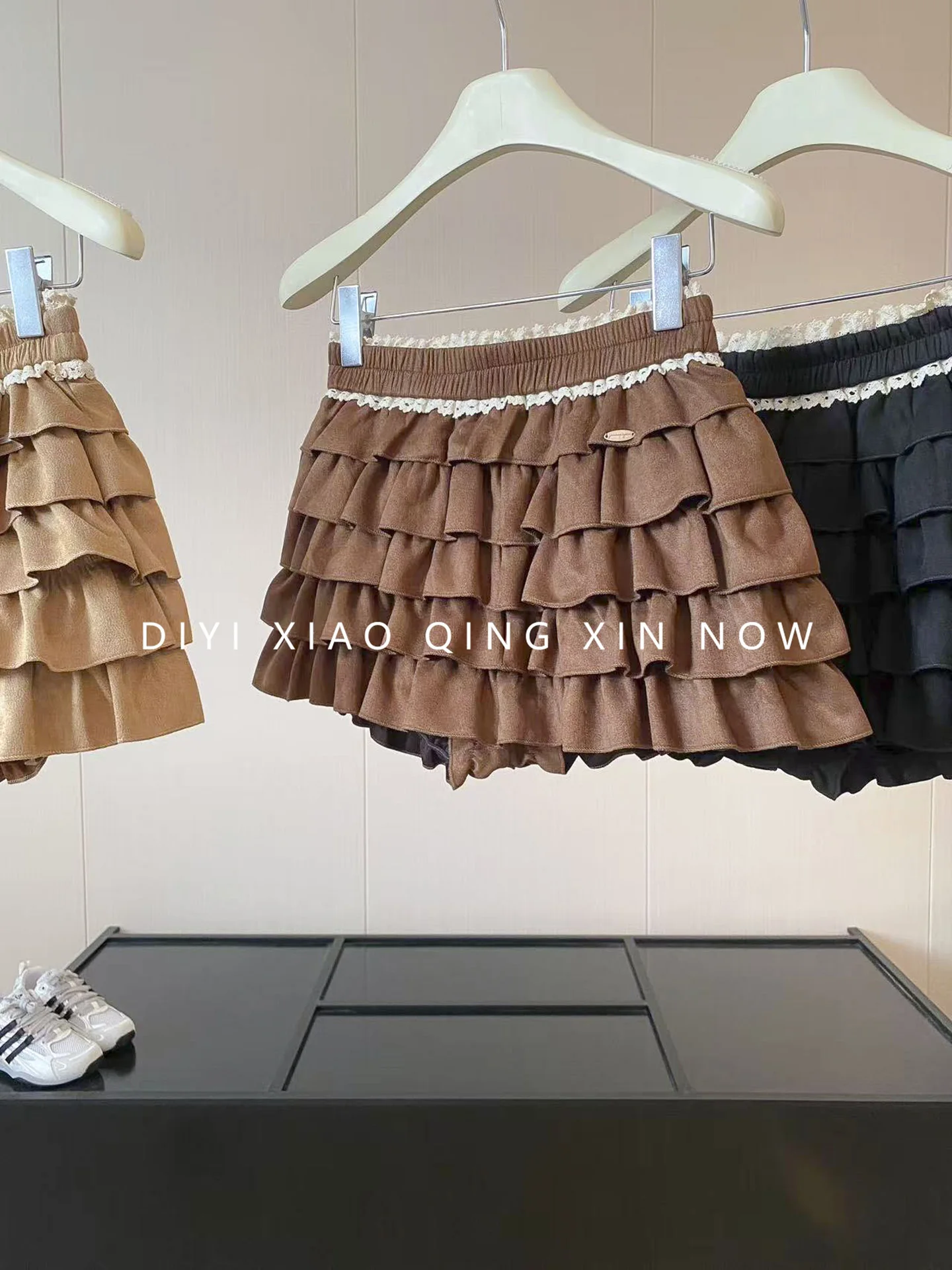 DIYI Winter Warm Suede  Skirt Women's Autumn Winter Plaid Cake Patterned Puffy Short Pants A-Line Skirt Polyester Fiber