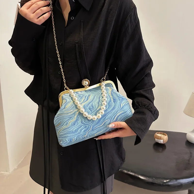 2024 New Elegant Women Silk Satin Evening Clutch Pearl Shell Clip Blue Chain Shoulder Bags Wedding Party Bridal Small Handbags