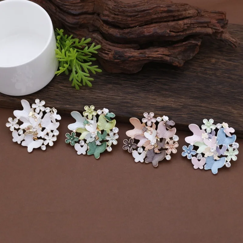 Adorable Floral Butterfly Magnetic Brooch Multicolored Enamel Magnetic Brooch For Girls No Piercing Accessory Jewelry Gift
