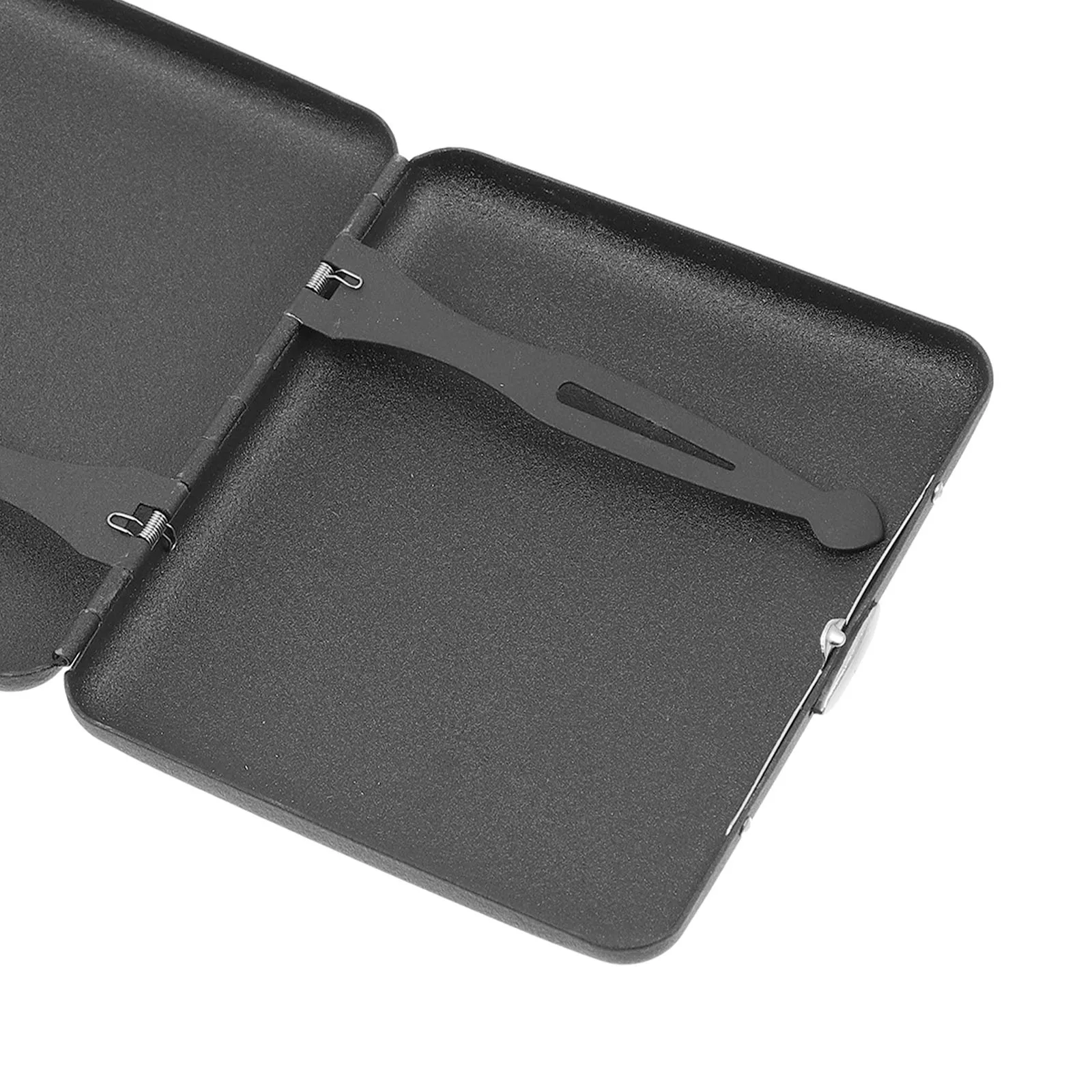 

Metal Cigarette Flipping Cover Durable Portable Cigarette Box Gift Smoking Box Storage Holder Container For Men Women Gift
