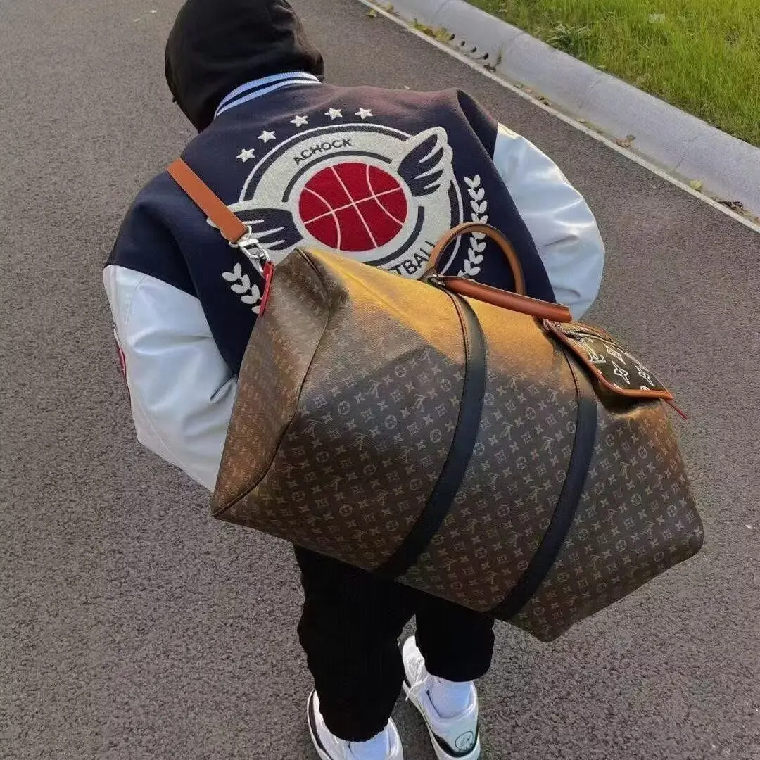 Jaqueta Masculina Solta 2024 Primavera Outono Estilo Harajuku Moda de Rua Versão Coreana Casaco Casual Ajuste Padrão Manga Longa