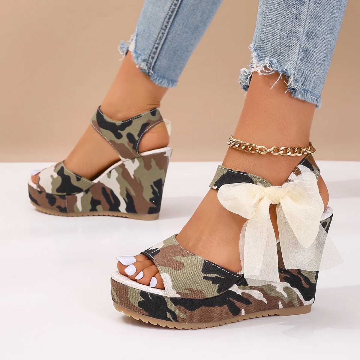 

Women Platform Sandals 2025 New Fashion Casual Shoes for Women Vintage Floral Print Lightweight Shoes Peep Toe Wedges Sandals